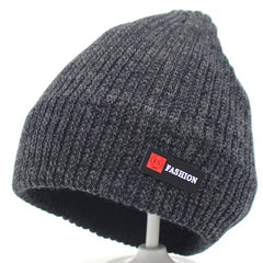 Men And Women Can Wear Fashion Letter Knitted Hats