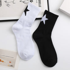 Black And White Five-pointed Star Tube Socks Breathable Sports Socks